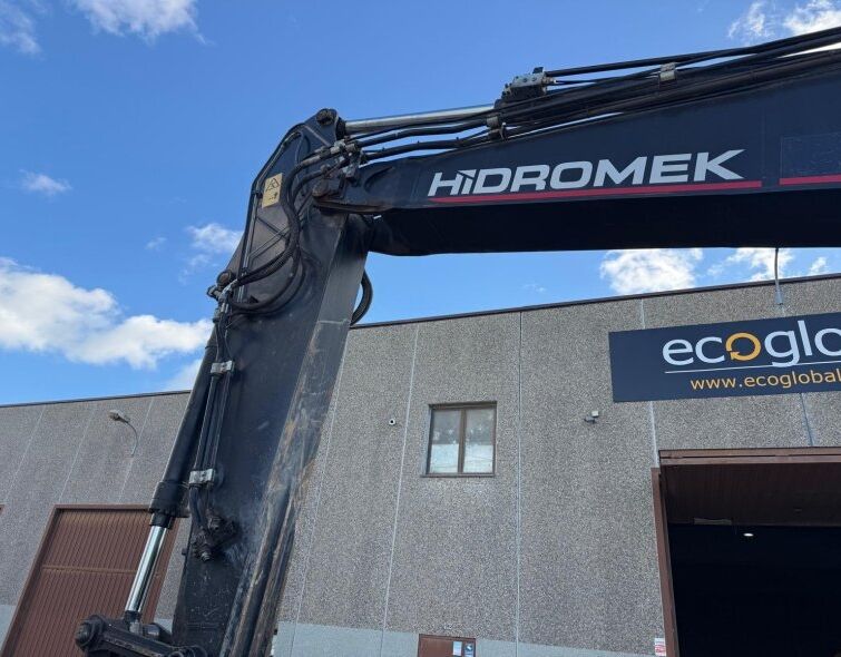 HIDROMEK  HMK 230LC-4